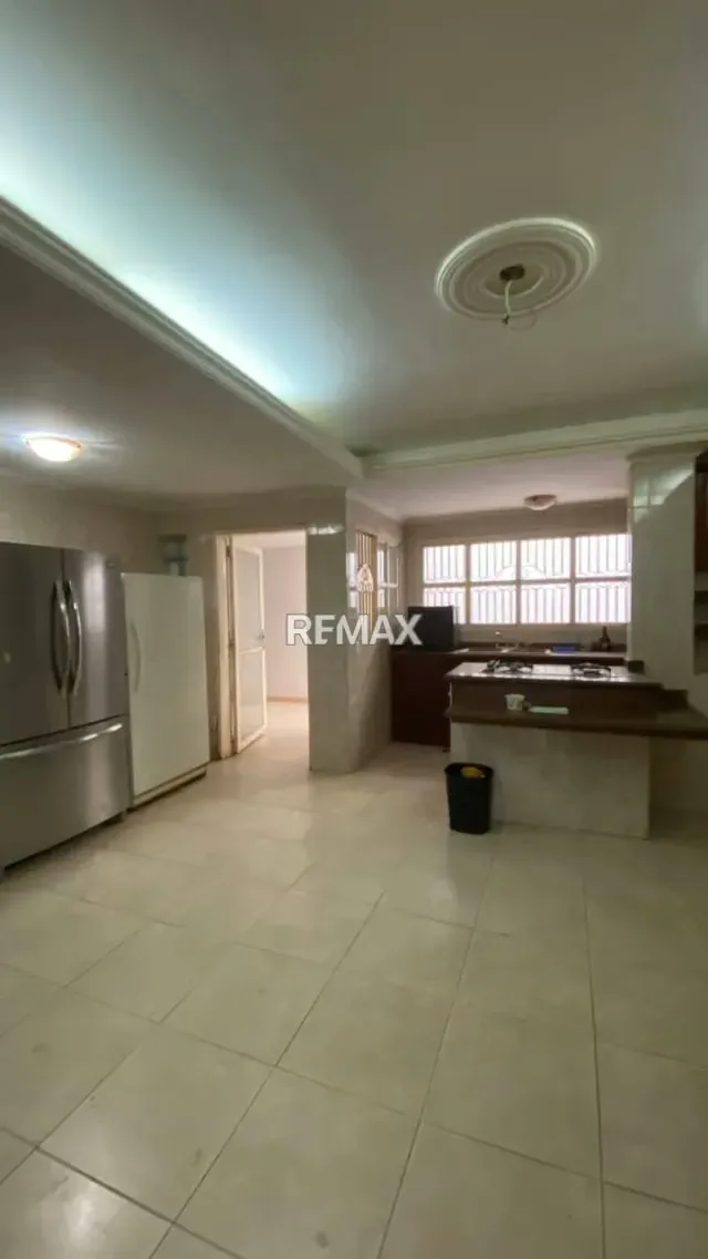 CASA-QUINTA EN VENTA URB. CANTA CLARO - 18
