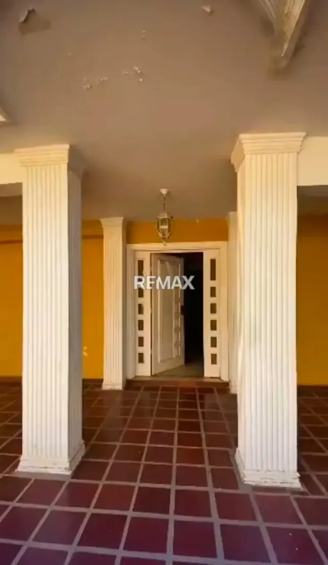 CASA-QUINTA EN VENTA URB. CANTA CLARO - 2
