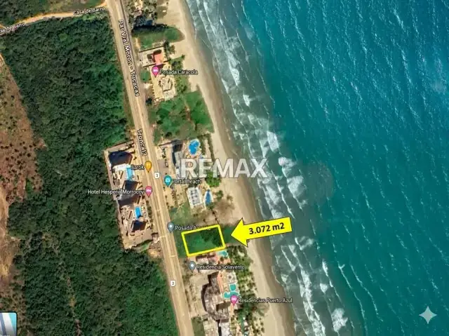 Vende Terreno En Tucacas. Ubicado Frente Hotel Hesperia, Frente Al Mar