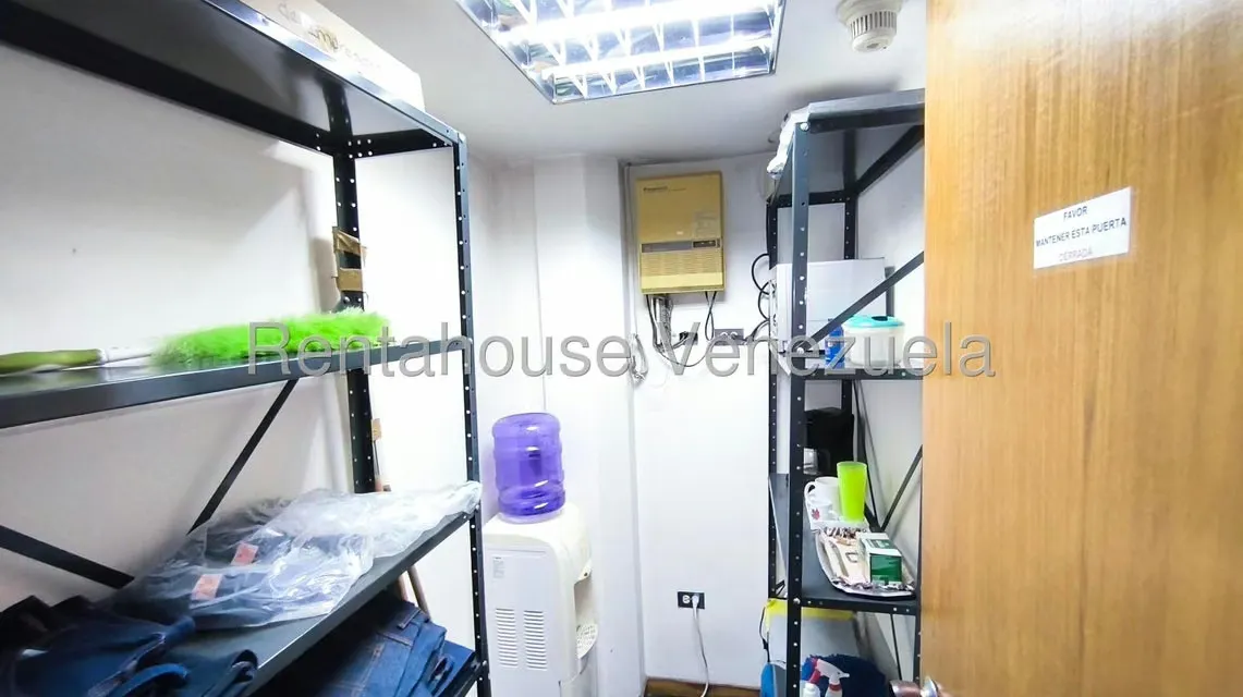 Oficina en Alquiler en Prados del Este, Distrito Metropolitano - 19