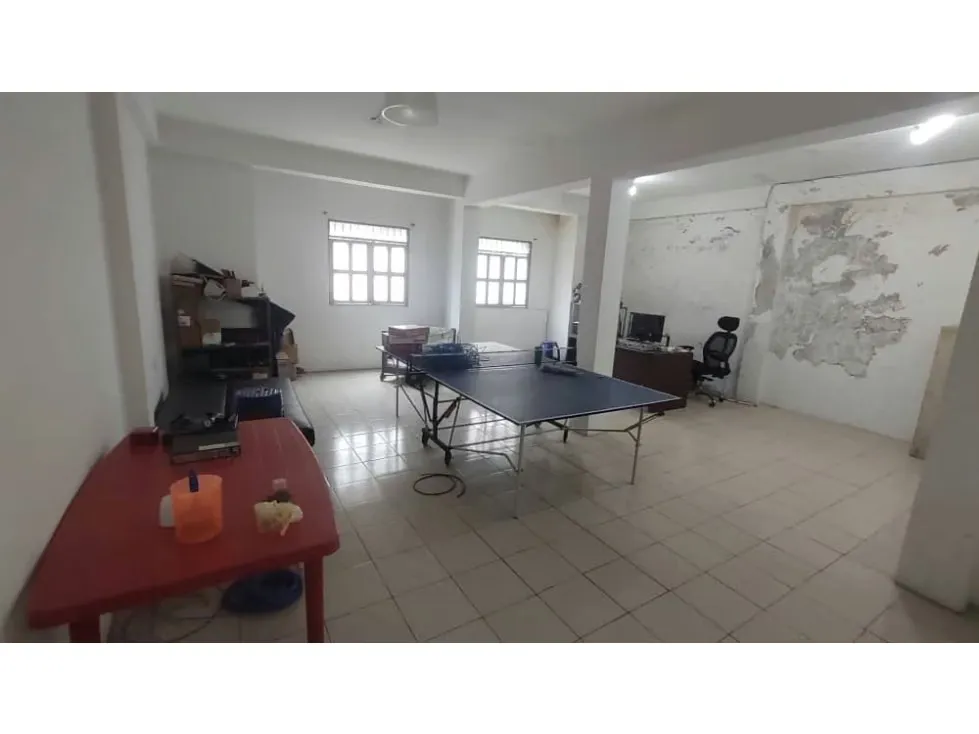 LOCAL COMERCIAL EN VENTA AV URDANETA - 8
