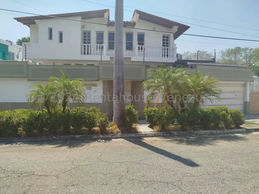 Casa (Multipes Niveles) en Venta en Paso Real, Miranda
