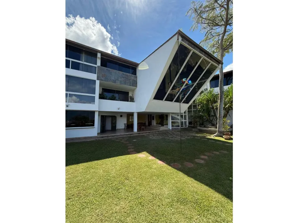 SE VENDE CASA EN LOS NARANJOS - 2