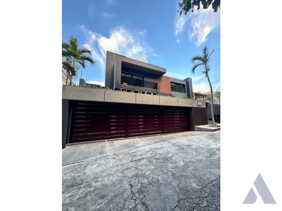 Se vende Casa en La Tahona
