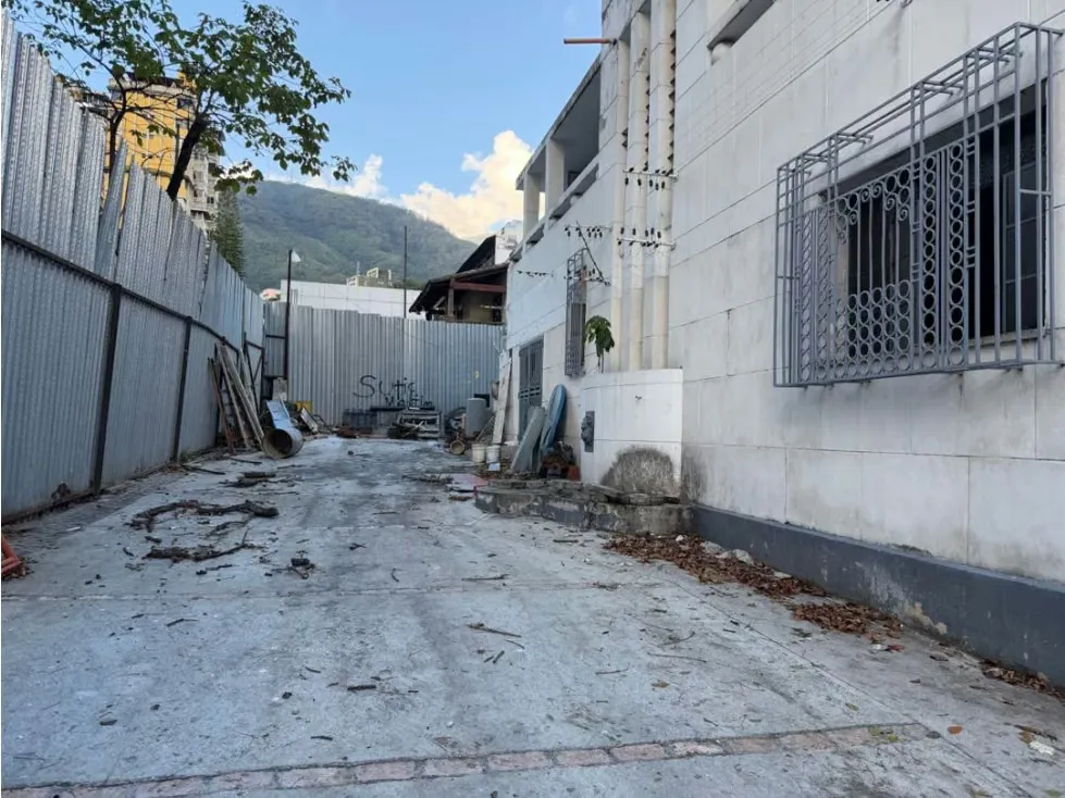 Vendo fondo de comercio 850m2 Las Palmas 8838 - 15