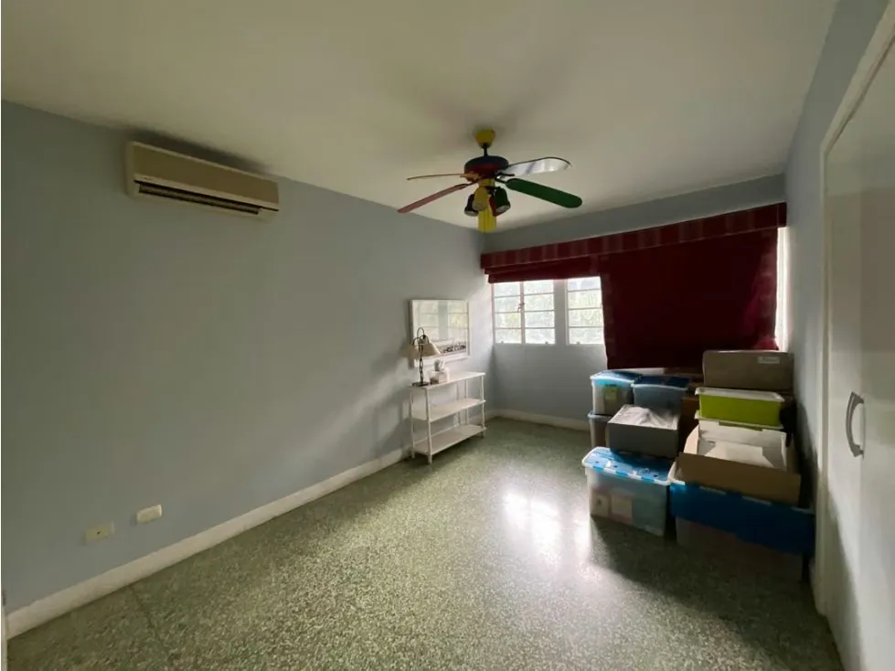 Venta/La Floresta/1780 mts/2terrenos casas a remodelar/Permiso 4casas - 18