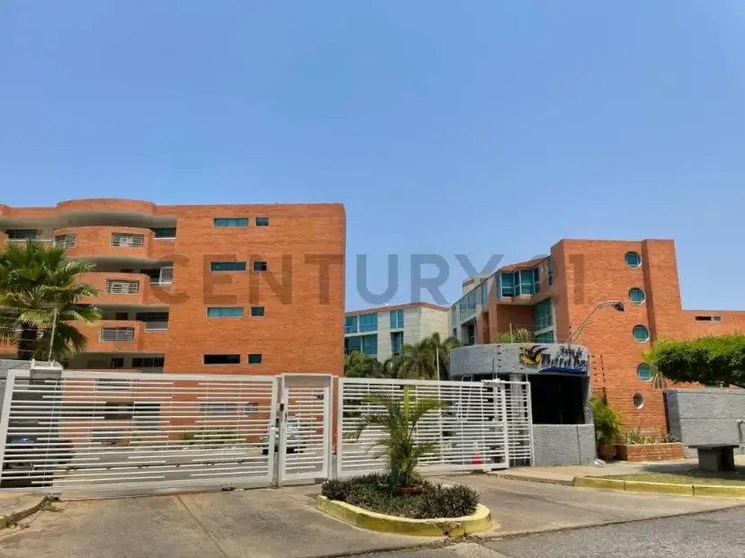 Alquiler apartamento en Lecheria
