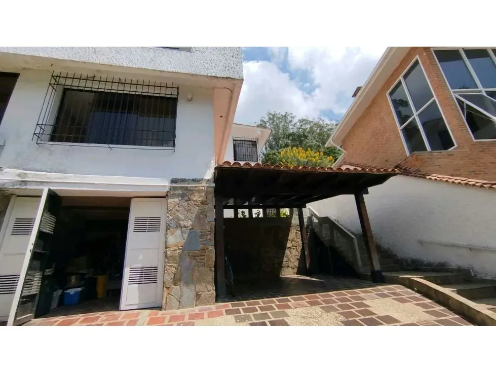 Casa en venta Urb El Placer 5h/6b/3p piscina - 2