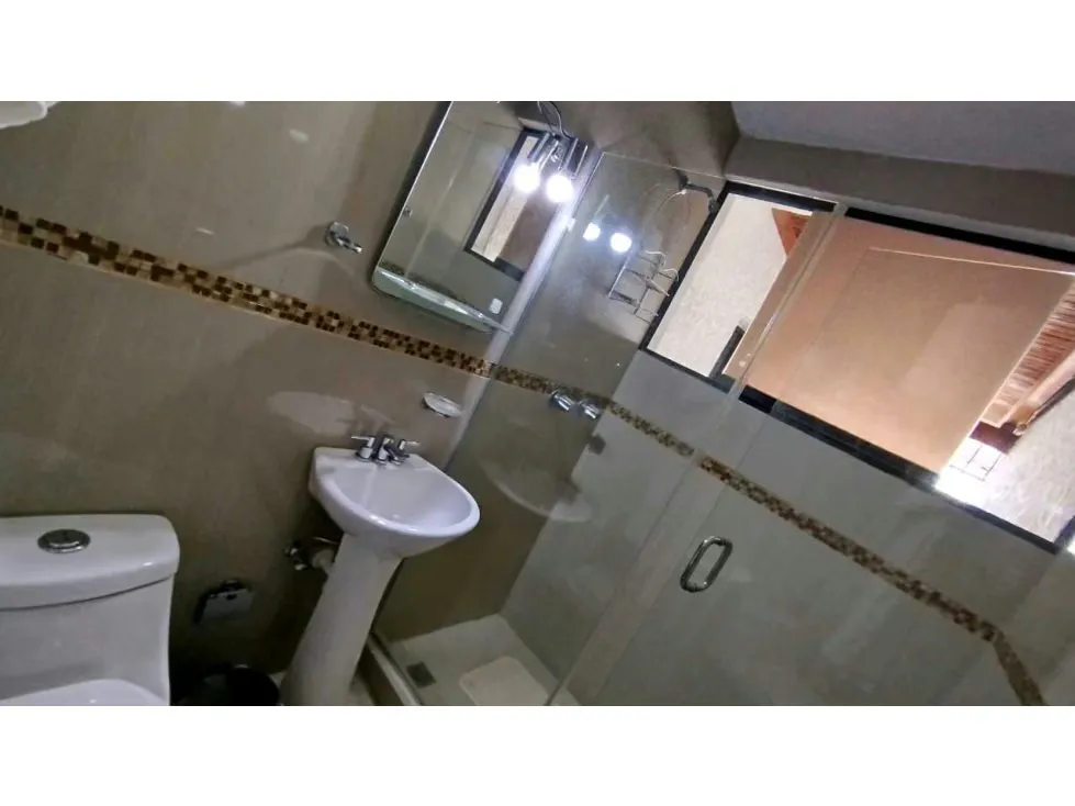 Casa en venta Urb El Placer 5h/6b/3p piscina - 30