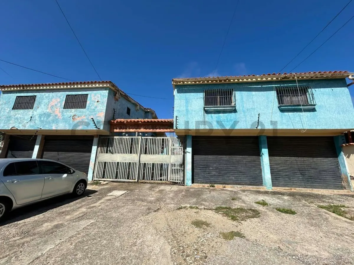Townhouse en Conj.Agua de vaca - 2