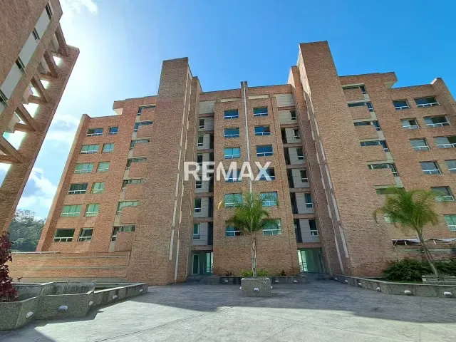 Venta Planta Baja 217 m2 en obra Gris con Vista urb. Solar El Hatillo