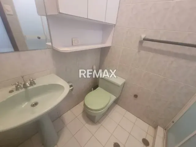 En Venta• Apartamento ubicado en Residencias Altair - 12