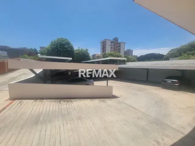 En Venta• Apartamento ubicado en Residencias Altair - 18