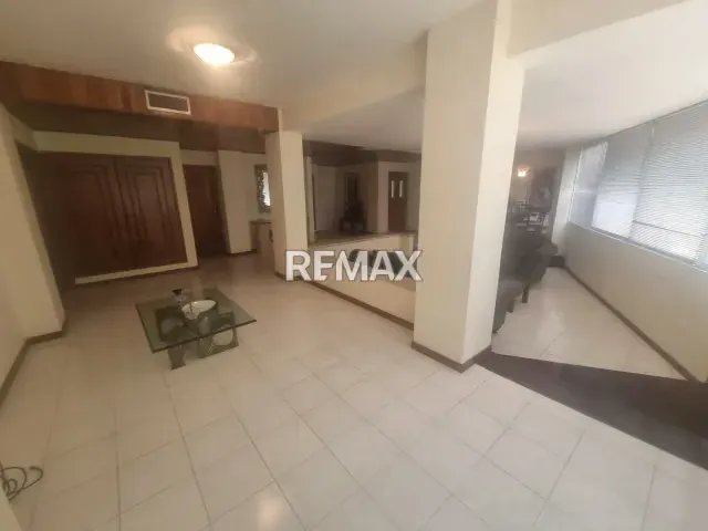 En Venta• Apartamento ubicado en Residencias Altair - 6