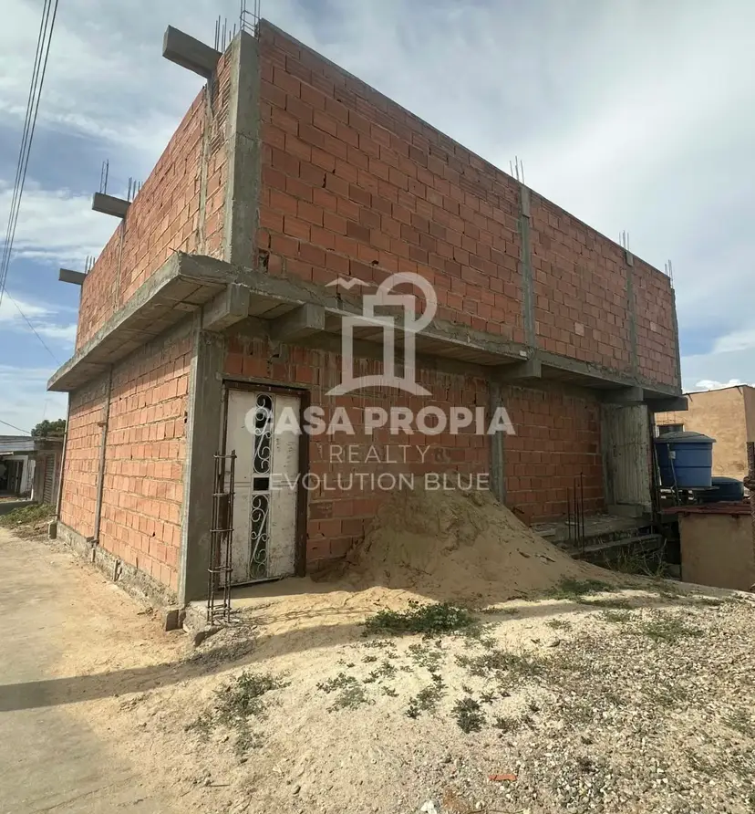 Local comercial en Sector Haticos