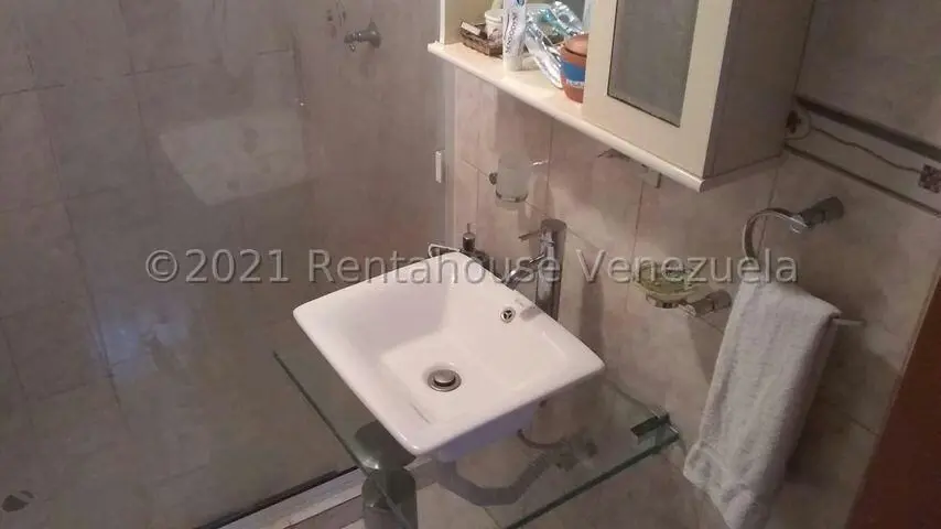 Casa (Multipes Niveles) en Venta en El Junquito, Distrito Metropolitano - 19