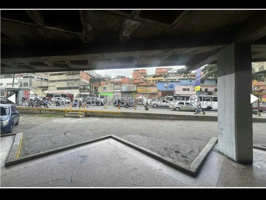 Local Comercial en Venta en Catia, Distrito Metropolitano - 11
