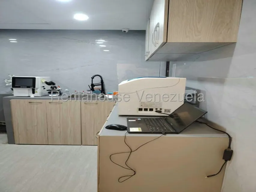 Local Comercial en Venta en Catia, Distrito Metropolitano - 8