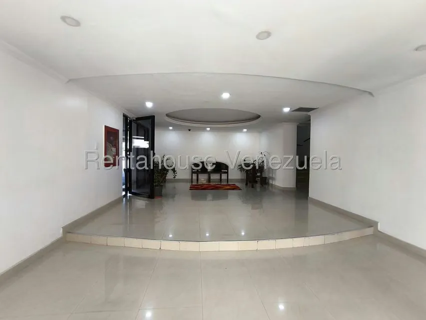 Apartamento (1 Nivel) en Alquiler en La Trigaleña, Carabobo - 3