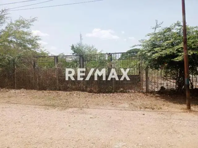 Terreno en Venta - Los Guayos