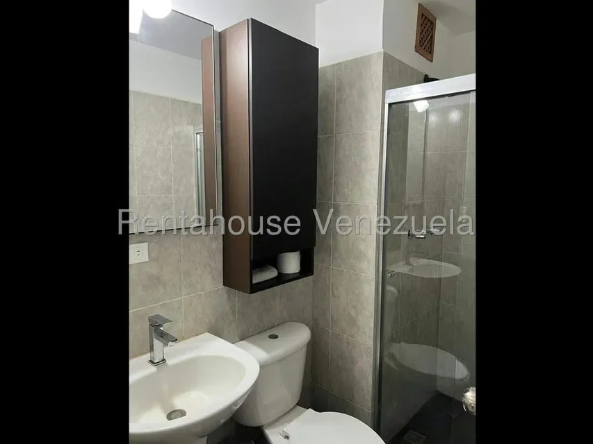 Apartamento (1 Nivel) en Venta en Colinas de La Tahona, Distrito Metropolitano - 14