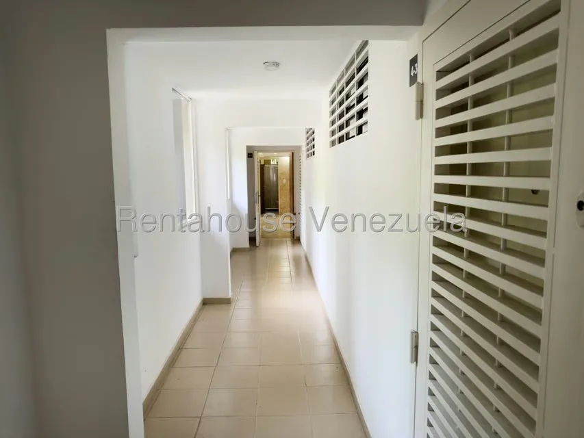 Apartamento (1 Nivel) en Venta en Colinas de La Tahona, Distrito Metropolitano - 17