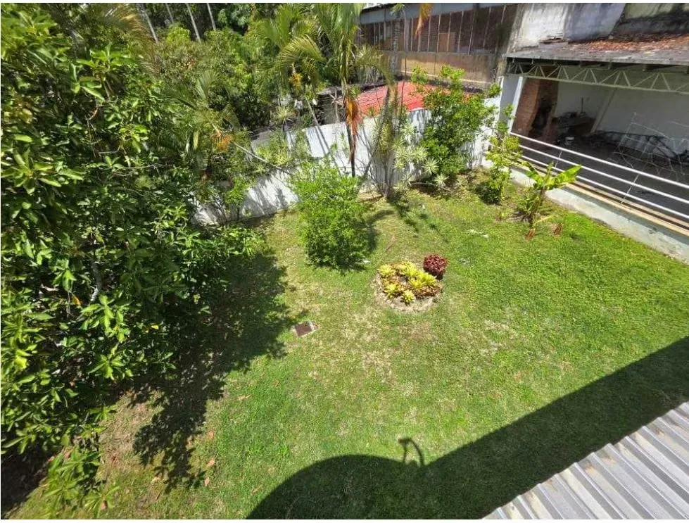 Vendo casa duplex 647m2 Country Club 4516 - 3