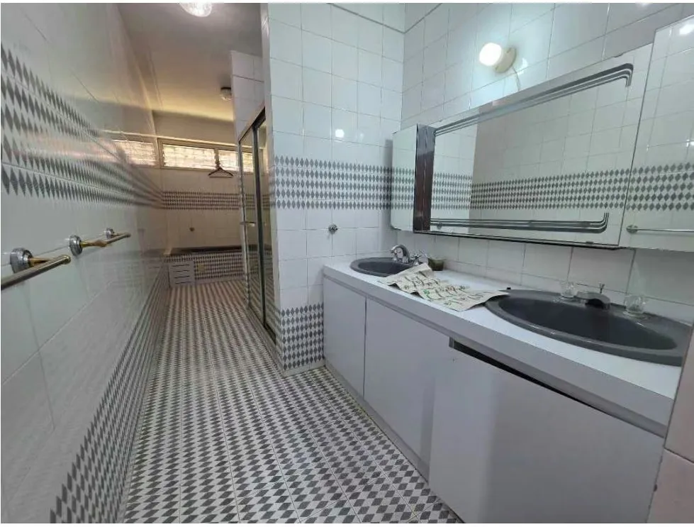 Vendo casa duplex 647m2 Country Club 4516 - 5