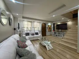 View 1