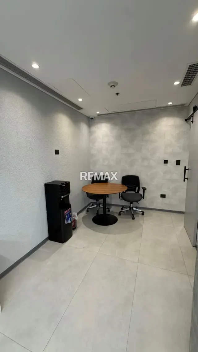 Oficina en venta Las Mercedes 92 M2 - 4