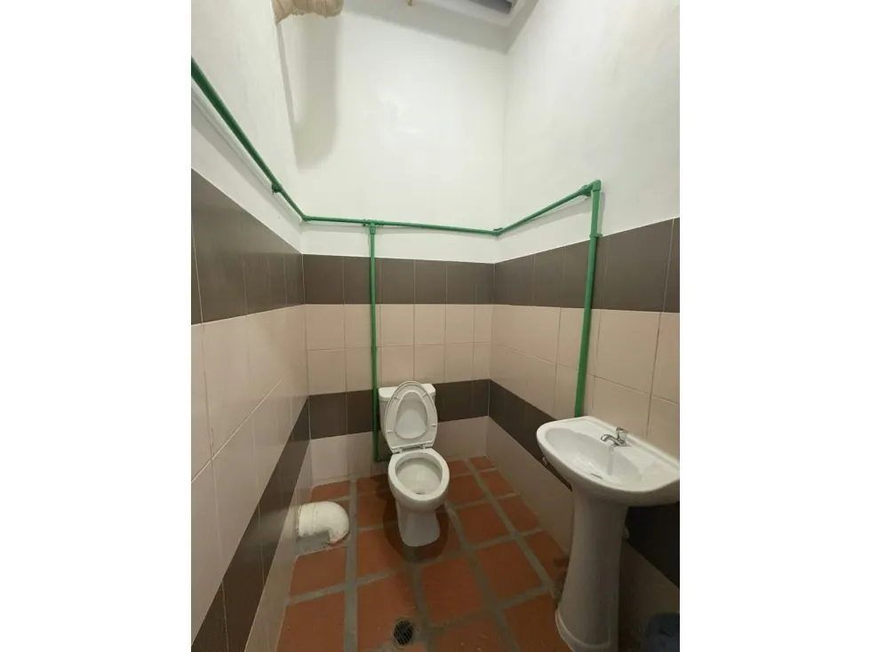 Local en alquiler 540m², Zona colonial Petare - 4
