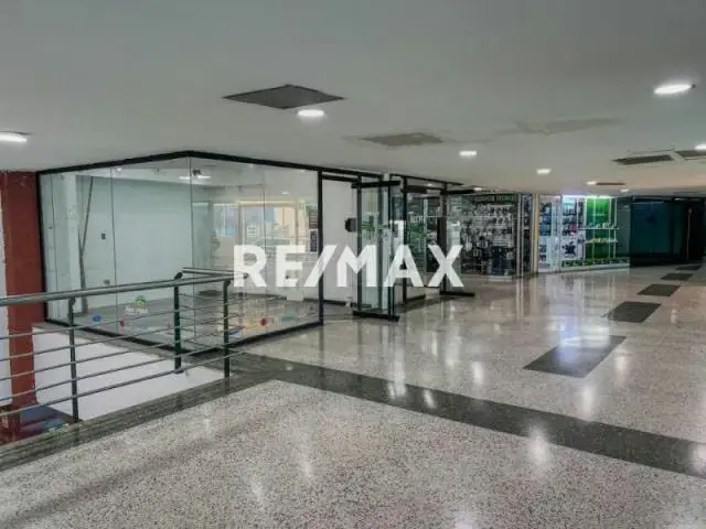 LOCAL COMERCIAL CC LAS AMERICAS