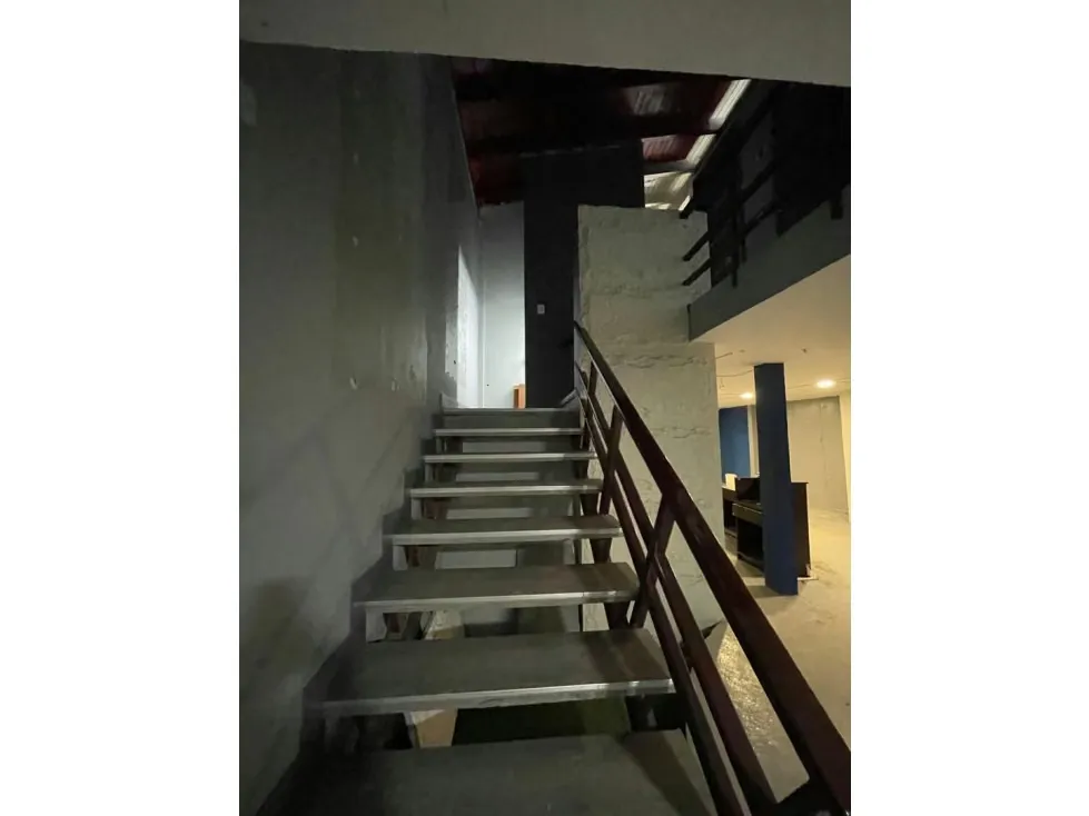 Vendo casa comercial 350m2 Chuao 0097 - 22
