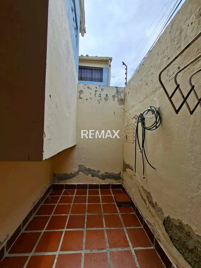 EN VENTA TOWNHOUSE EN AGUA DE VACA - 11
