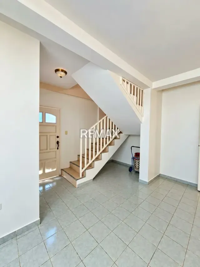 EN VENTA TOWNHOUSE EN AGUA DE VACA - 4