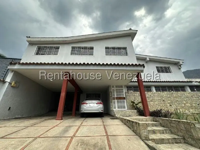 Casa (Multipes Niveles) en Venta en El Castaño (Zona Privada), Aragua - 2