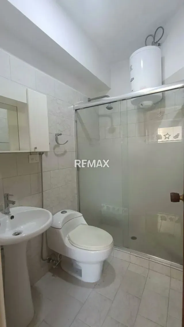 En alquiler Apartamento en el Bosque Valencia calle cerrada res. El Cedral - 13