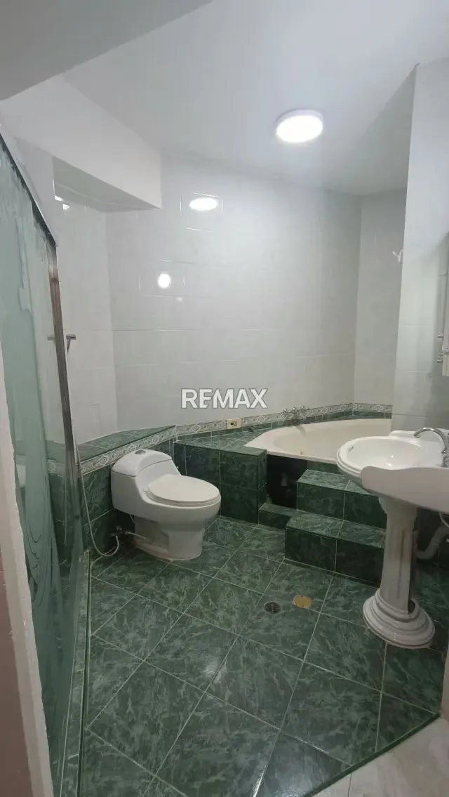 En alquiler Apartamento en el Bosque Valencia calle cerrada res. El Cedral - 15