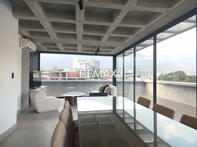 Apartamento P4 244m2 con terraza Los Naranjos de las Mercedes - 15