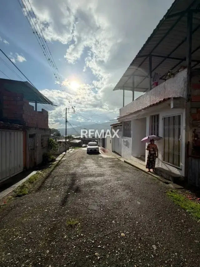 Terreno con avance de construcción ! Ubicado en el Páramo del junco