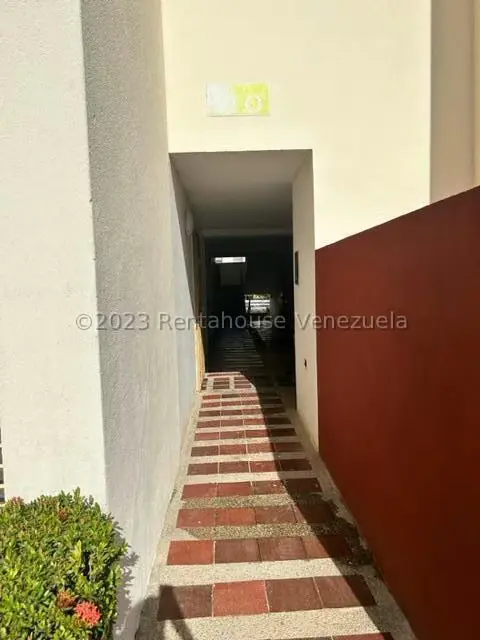 Apartamento (1 Nivel) en Venta en Agua Sal, Miranda - 12