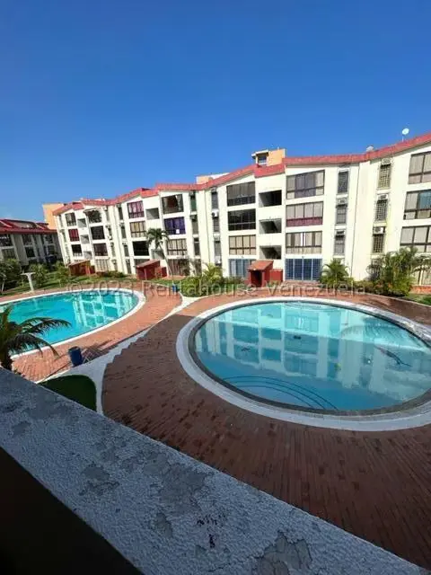 Apartamento (1 Nivel) en Venta en Agua Sal, Miranda - 15