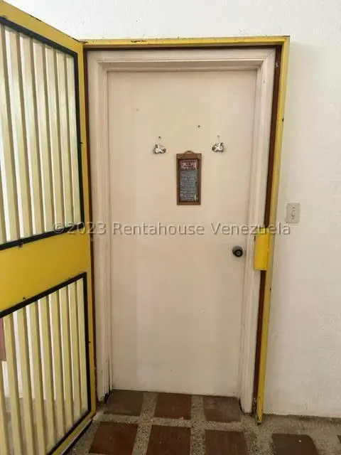 Apartamento (1 Nivel) en Venta en Agua Sal, Miranda - 5