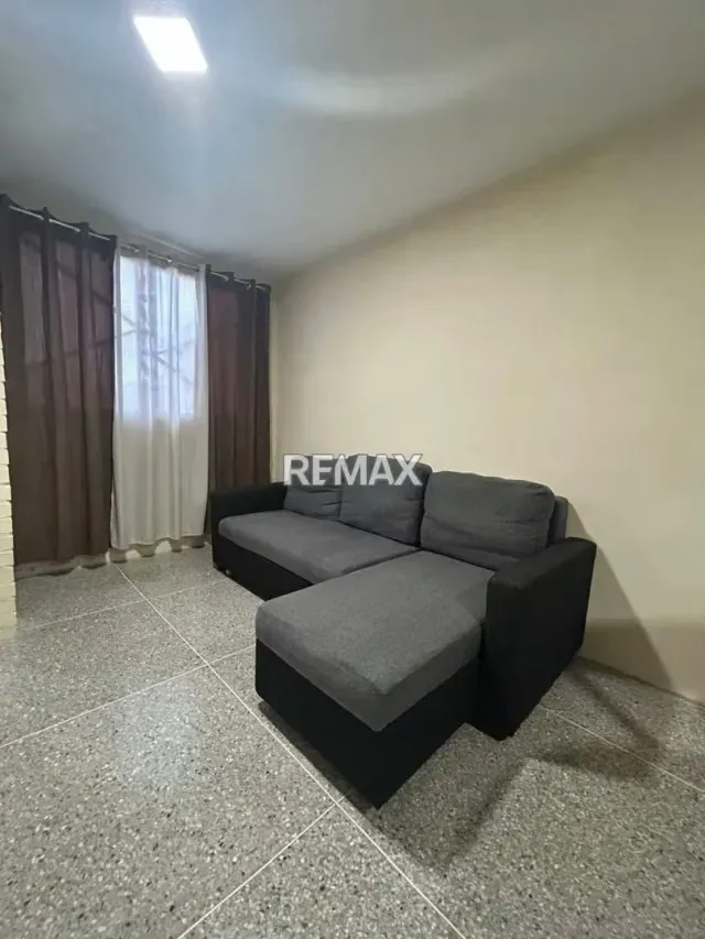 EN VENTA APARTAMENTO EN URBANISMO PRIVADO LA COLINA