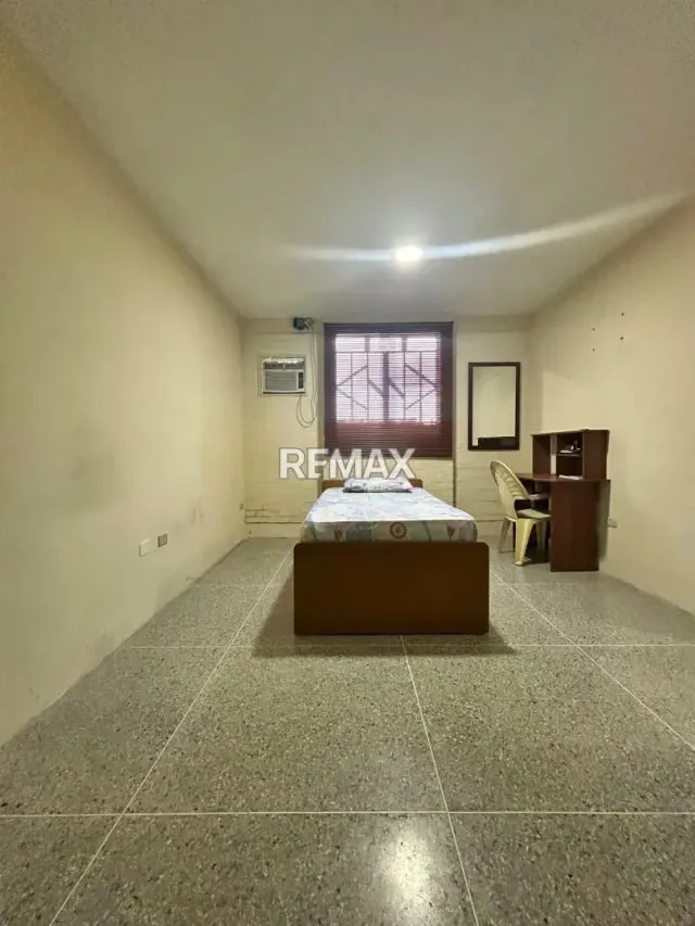 EN VENTA APARTAMENTO EN URBANISMO PRIVADO LA COLINA - 4