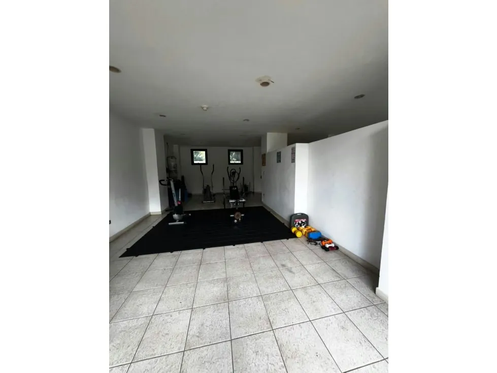 APARTAMENTO - LOS CHORROS - 300 Mts2 - 20
