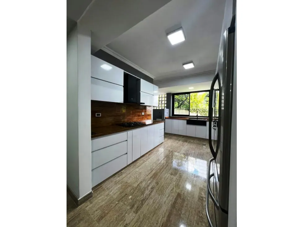 APARTAMENTO - LOS CHORROS - 300 Mts2 - 7