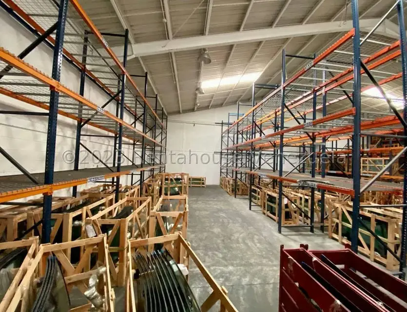 Galpon - Deposito en Alquiler en Zona Industrial 2, Lara - 35