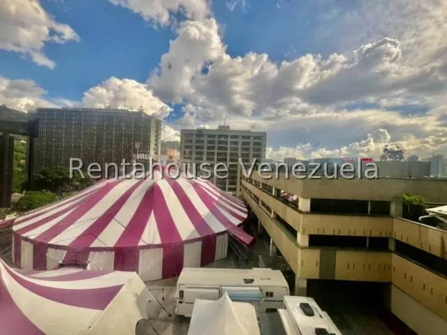 Apartamento (1 Nivel) en Venta en Chuao, Distrito Metropolitano - 15