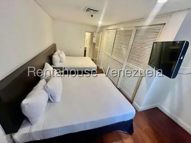 Apartamento (1 Nivel) en Venta en Chuao, Distrito Metropolitano - 25